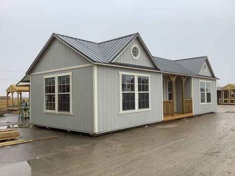 We cannot get over how beautiful this cabin is! 😍 The Exotic - 16x42 - $31,116.46 The exotic floorplan is made with a one bedroom, large living room and spacious kitchen - Open concept) #GiddingsTexas #Texas #Giddings #customcabins #derksenportablebuildings #portablebuildings #portablegarages #metalcarports #metalgarages #barns #barndominium #custombarns #shedtohouse #runinshed #dogkennels #playhouses #greenhouses #horseshed 640 Sq Ft House, Simple Low Cost House Plans, How To Build A Small House Diy, Tiny Home Above Garage, 16x38 Floor Plans, Shed Homes Floor Plans, Big Shed House, Small Guest House Ideas Backyards, Mobile Home To House