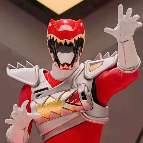 Red Power Ranger, Super Megaforce, All Power Rangers, Power Rangers Dino Charge, Red Power, Power Rangers Dino, Best Friends Funny, Mighty Morphin Power Rangers, Human Poses Reference