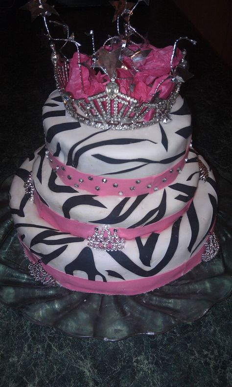 Zebra birthday cake my 17 yr. old daughter made! Awesome Birthday Cakes, 2000s Birthday Party Theme, Y2k Birthday Party, Birthday Cakes For Girls, Cakes For Girls, Zebra Birthday, Sweet Sixteen Birthday Party Ideas, 16 Birthday Cake, Cute Birthday Ideas