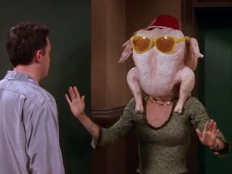 [BuzzFeed] Every “Friends” Thanksgiving Episode, Ranked From Worst To Best From touch football to fez-sporting turkeys, Monica, Chandler, Ross, Rachel, Joey, and Phoebe have made a lot of memories. Monica Turkey Head, Friends Thanksgiving Episodes, Friends Thanksgiving, Thanksgiving Break, Monica Geller, Funny Relationship, Tv Episodes, Celebrity Art, Thanksgiving Dinner