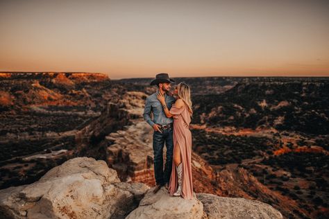 The Vaquera Way • Danja Barber Photography  • Palo Duro Canyon • OLD GRINGO • ASOS  • Wrangler  • Biggar Hats • Palo Duro Canyon Elopement, Palo Duro Canyon Photography, Palo Duro Canyon Engagement Photos, Palo Duro Canyon Wedding, Barber Photography, Surprise Engagement, Couple Picture, Pics Inspo, Couple Picture Poses