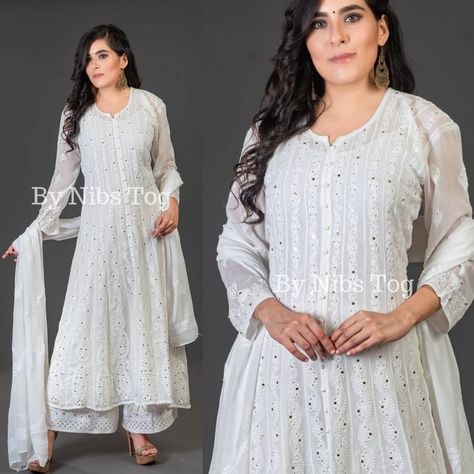 White Chikankari Anarkali, Chikankari Anarkali Kurta, Chikankari Motifs, Chikankari Outfits, Chikankari Palazzo, Chikankari Anarkali Suits, Wedding Anarkali, Anarkali Kurta Set, Kurta Set With Dupatta