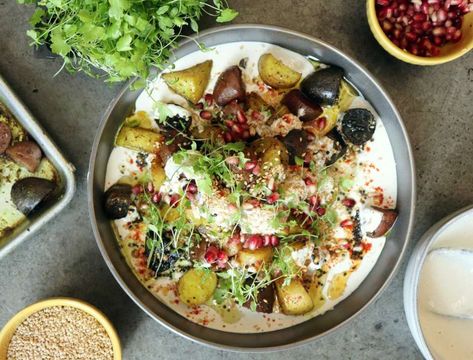 Anita Jaisinghani’s potato salad with a twist - HoustonChronicle.com Vegetarian Bolognese, Vegan Bolognese, Sauce Bolognaise, French Lentils, Minced Meat, Vegetable Seasoning, Easy Vegetarian, Cheap Meals, Easy Vegan