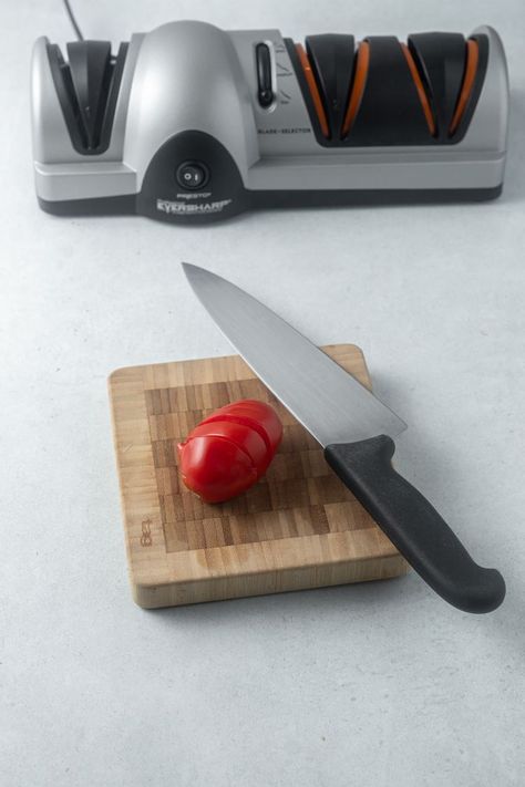 How to Sharpen a Knife with an Electric Knife Sharpener The Best Professional Knife Sharpener, How To Sharpen A Knife, Professional Knife Sharpener, Electric Sharpener, Electric Knife Sharpener, Electric Knife, The Kinks, Knife Sharpener, Sharpeners