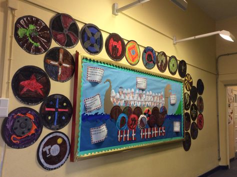 Backed and named shields, Viking warriors board. 2015. Vikings For Kids, Reading Pictures, Primary School Art, School Murals, School Displays, Viking Art, Viking Warrior, Cow Boy, Classroom Displays