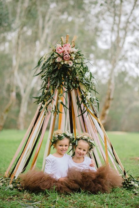 Easter Photography Ideas, Native Australian Flowers, Easter Mini Session, Mini Photo Shoot, Easter Photoshoot, Easter Photography, Photography Mini Sessions, Australian Flowers, 1st Birthday Photos