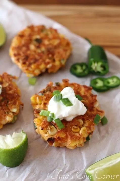 Veggie Burger Patties, Corn Fritter Recipes, Corn Dishes, No Cook Appetizers, Jalapeno Popper, Corn Fritters, Football Stuff, Fritter Recipes, Appetizer Salads