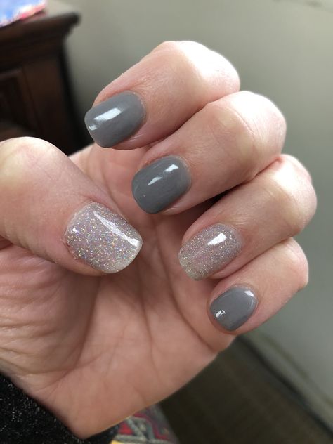 Gel Powder Nails, Dip Nail Colors, Sns Nails Colors, December Nails, January Nails, Nail Colors Winter, Snowflake Nails, Winter Nail Art, Winter Nail Designs