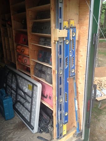 Trailer Shelving, Work Truck Organization, Work Truck Storage, Rv Solar Panels, Van Shelving, Van Organization, Truck Organization, Trailer Organization, Work Trailer