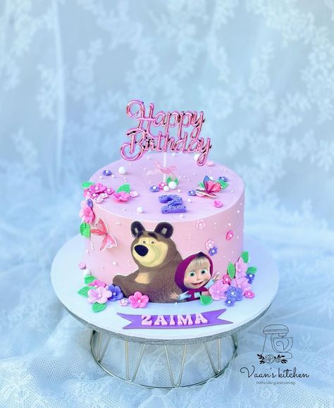 Masha and the Bear 🐻 Birthday Cake Thank you for trusting us 💕💕Customer’s positive feedback..... 😋😋💕 #birthdaycakes #cupcakes #buttercreamcakes #fondantcakes #customcakes #handmadetopper #cakedecor #cakedesign #sydneycake #sydneycakes #vaanskitchen #spongecake #mashacakes #mashacake Masha And Bear Cake Designs, Masha And The Bear Cupcakes, Masha Cake Birthday, Masha And The Bear Cake Birthday, Marsha And The Bear Cake, Masha Birthday Cake, Masha And Bear Cake, Masha And The Bear Cake, Masha Cake