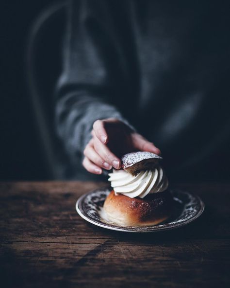 Linda Lomelino on Instagram: “You’ll probably see these all over instagram today because today is Shrove Tuesday aka ”semmeldagen” (basically the Day of the semla). We…” Cupcakes Photography, Linda Lomelino, Cupcake Photography, Call Me Cupcake, Moody Food Photography, Breakfast Photography, Chocolate Strawberry Cake, Dark Food Photography, Food Photography Inspiration