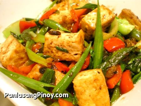 Tofu in Black Bean Sauce Bean Sauce Recipe, Black Bean Sauce Recipe, Asian Tofu, Vegan Japanese, Pinoy Recipes, Asian Recipe, Bean Sauce, Filipino Foods, Firm Tofu