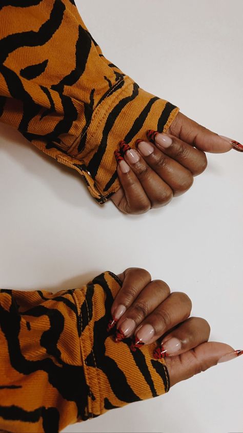 Summer Tortoise Shell Nails, Tiger Nails Designs, Tiger Print Nails, Berry Nail Polish, Animal Print Nail Art, Holiday Nail Polish, Berry Nails, Tiger Nails, Print Nail Art