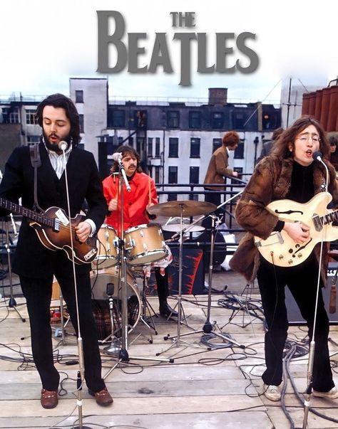 The Beatles The Beatles Rooftop, Beatles Apple, Sgt Peppers Lonely Hearts Club Band, Classic Rock Albums, The White Album, Beatles Photos, Beatles Pictures, Something In The Way, Beatles John