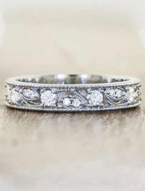 Vintage Inspired Wedding Band, Quality Rings, Cheap Diamond Rings, Custom Wedding Rings, Beautiful Wedding Rings, Wedding Rings Halo, Wedding Rings Solitaire, Vintage Wedding Band, Wedding Ring Designs