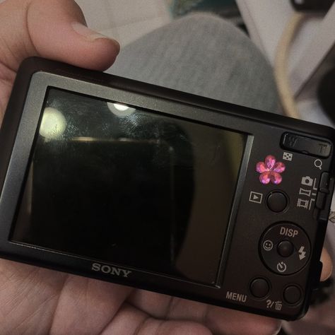 lcd screen sony cyber-shot dsc w620 Sony Cybershot Camera Aesthetic, Sony Camera Aesthetic, Sony Cybershot Camera, Digi Camera, Aesthetic Digital Camera, V And Jin, Tech Aesthetic, Camera Aesthetic, Cute Camera