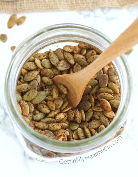 For a salty and nutritious snack, roast pepitas (pumpkin seeds) in the oven and coat them in this spicy seasoning blend. I’ve been gradually getting into seasoning my own seeds and nuts for a flavorful and healthy snack. I only buy the raw kind because I like to use them in different recipes and like...Read More » Roasted Pepitas, Spicy Pumpkin Seeds, Daniel Plan, Pumpkin Seed Recipes, Spicy Seasoning, Toasted Pumpkin Seeds, Roasted Pumpkin, Roasted Pumpkin Seeds, Fast Recipes