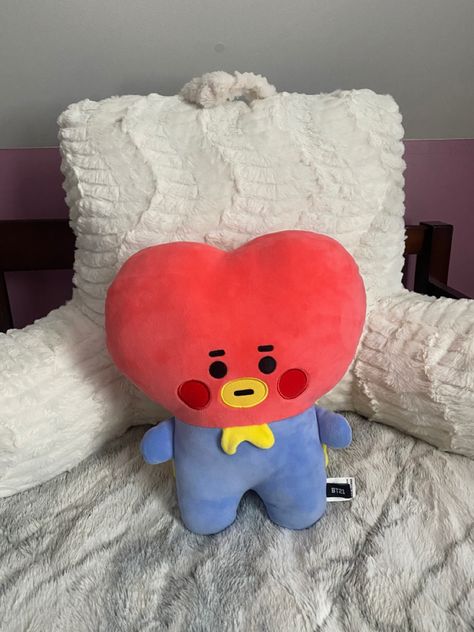 Tata Plushie, Bt21 Plushies, Aesthetic Things, Purple Love, Cute Plush, Bts Book, Spa, Bts, Toys