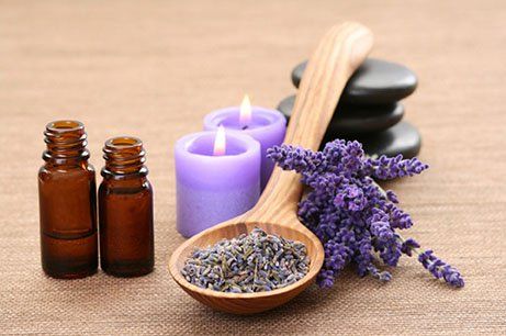 Lavender aromatherapy essential oils are the most commonly used natural essential oils in the world of aromatherapy. The immense use of lavender in aromatherapy attributes to its soothing fragrance as well as its numerous properties and benefits, which can be seen mentally as well as physically. Its calming scent is among the most popular scents in the world. Benefits #aroma #AromaShop #Aromatherapy #Essentialoils #Lavender Autogenic Training, دورة شهرية, Lavender Benefits, Making Essential Oils, Aromatherapy Blends, Essential Oil Candles, Lavandula Angustifolia, Best Essential Oils, Essential Oils Rosemary