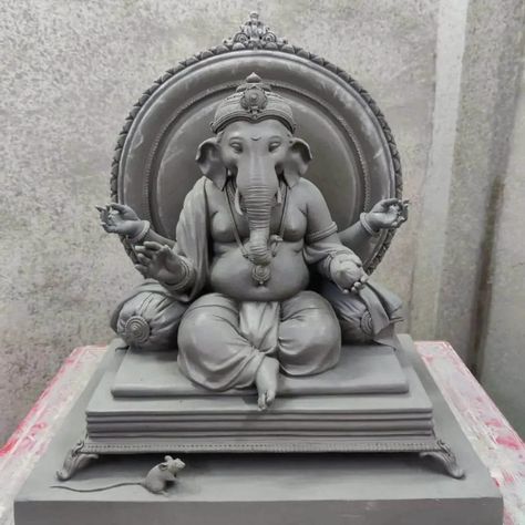 Unique Ganesha Murti, Trimurti Arts, Ganesh Photos, Bal Ganesha, Ganesha Murti, Ganesh Sculpture, Ganesha Artwork, Clay Ganesha, Photos Of Ganesha