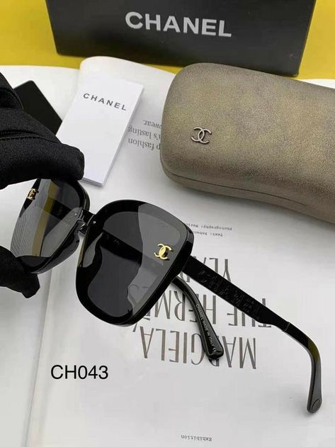 Chanel Sunglasses Women, Chanel Shades, Classy Glasses, Fancy Glasses, Chanel Glasses, Sunglasses Luxury, Bill Of Sale, Trendy Glasses, Ladies Sandals