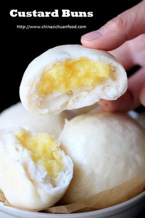 Steam Buns Recipe, Custard Buns, Dim Sum Recipes, Bread Buns, Custard Powder, Chinese Dessert, Bun Recipe, Asian Desserts, Asian Cooking