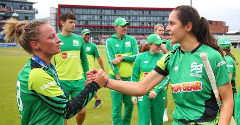 Southern Brave emerged victorious against Manchester Originals in the 31st match of The Hundred Women’s Competition 2023 at Old Trafford on Wednesday (August 23). Danielle Wyatt shined for Southern Brave in their comprehensive win. Manchester Originals innings Winning the toss and opting to bowl, Southern Brave set the tone for their win with a strong… Danielle Wyatt, Latest Cricket News, Cricket News, The Hundreds, Old Trafford, Brave, Manchester, Victorious, The Originals