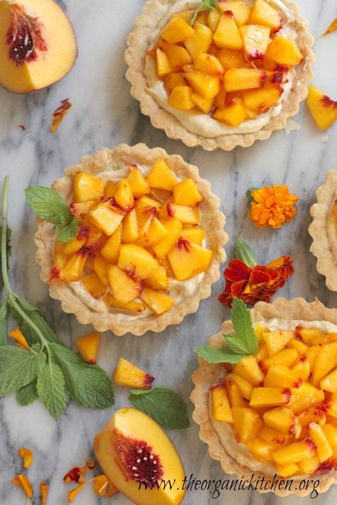 Fresh Peach Tarts with Shortbread Crust (Gluten/grain free option) Peach Tarts, Fruits Recipes, Gf Ideas, Fresh Peach Pie, Gf Sweets, Food Sensitivity, Recipes Fruit, Peach Tart, Dessert From Scratch