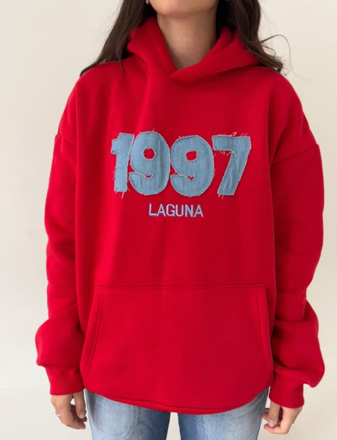 Vintage denim ruby oversized hoodie – LAGUNA co Denim Applique, Goth Harajuku, Denim Hoodie, Y2k Goth, Women Y2k, Hoodie Women, Embroidered Hoodie, Fashion Couple, Oversized Hoodie