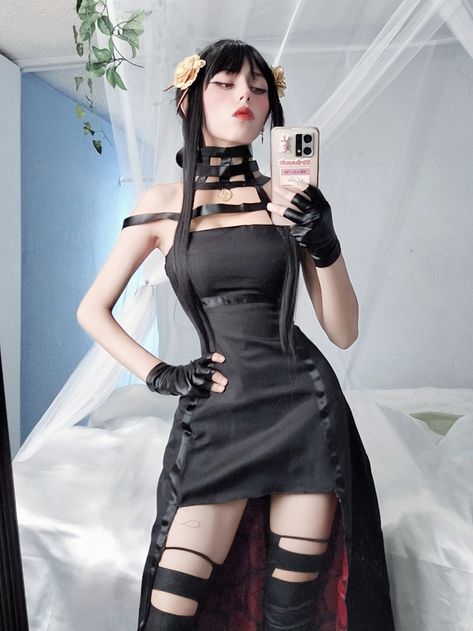 Fem Cosplay, Yor Cosplay, Yor Forger Cosplay, Yor Briar, Yor Forger, Anime Costumes, Cute Cosplay, Anime Cosplay, Cosplay Outfits