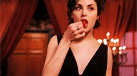 Discover & Share this Twin Peaks GIF with everyone you know. GIPHY is how you search, share, discover, and create GIFs. Audrey Horne, Sherilyn Fenn, Twin Peaks, Good News, Profile Picture, Funny Gif, Gif, Tumblr, Film