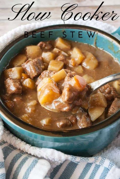 Whether you call it a slow cooker or a crockpot this easy recipe is full of flavorful beef chunks and cooked to perfection vegetables! Let this fix it and forget it meal cook all day so you can enjoy a relaxing dinner later! Simple Crockpot Beef Stew, Tender Beef Stew Crock Pots, Simple Slow Cooker Beef Stew, Crockpot Beef Stew With Wine, Slow Cooker Chunky Beef And Potato Stew, Irish Meals, Beef Chunks, Meat And Veggies, Slow Cooker Recipes Beef Stew