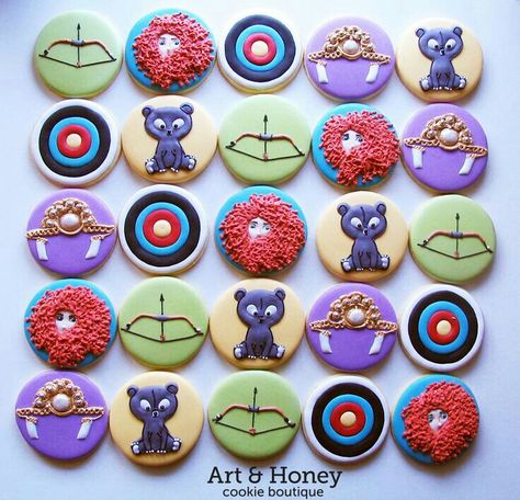 Pixar Cookies, Brave Cookies, Merida Birthday Party, Brave Birthday Party, Brave Disney, Brave Movie, Royal Icing Decorated Cookies, Braves Party, Character Cupcakes