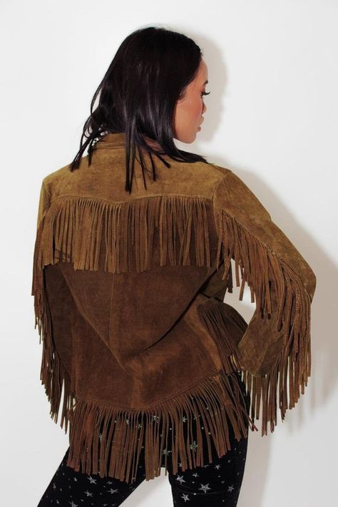 Western Leather Jacket, Winter Outfits Blackgirl, Fringe Coats, Winter Outfits Aesthetic, Western Style Shirt, Vintage Fringe, Festival Jacket, Suede Leather Jacket, Fringe Leather Jacket