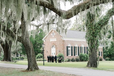 Whitefield Chapel wedding in Savannah, GA!  Aaron and Jillian Photography Wedding Venues Georgia, Savannah Ga Wedding, Old Catholic Church, Charleston Weddings, Husband And Wife Wedding, Georgia Wedding Venues, South Carolina Wedding, Savannah Wedding, Charleston Wedding Photographer