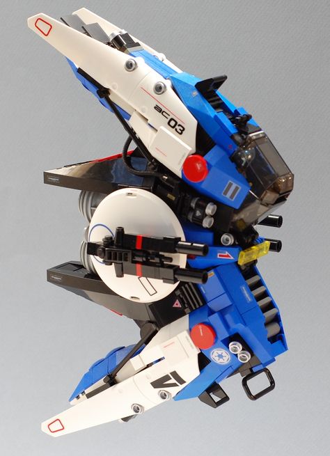 https://flic.kr/p/8MGnX6 | QF-45 Sarigar front 3/4 | Vertical orientation Star fighter. A pain to photograph as I made no stand for it. I don't use blue much, so this was a nice change for me. It is surprisingly sturdier than it looks. Lego Starfighter, Space Lego, Star Fighter, Lego Spaceship, Lego Ship, Lego Mechs, Amazing Lego Creations, Lego Robot, Lego Craft