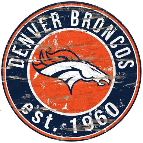 Spruce up the walls of your fan cave by adding this Denver Broncos 23.5" Distressed Round Sign! Denver Broncos Outfit, Messi Gif, Denver Bronco, Denver Broncos Logo, Broncos Logo, Distressed Signs, Sports Wreaths, Broncos Football, Puzzle Crafts