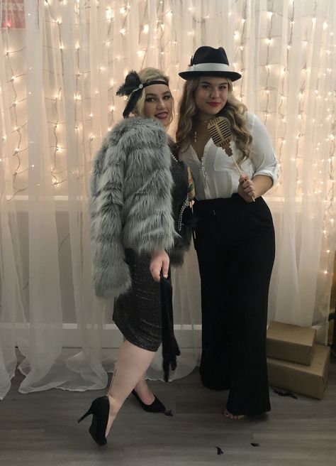 DIY 1920s/ Great Gatsby Party Outfits 20s Outfits Women Gatsby, Greatgatsbyparty Outfit, 20s Outfits Women Party, Easy 1920s Outfit, Gatsby Winter Outfit, Great Gatsby Diy Outfit, Diy Roaring 20s Costume, Great Gatsby Womens Outfit, 1920s Outfit Ideas Party