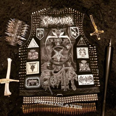 Conqueror Battle vest Battle Vest, Battle Jacket, Power Metal, Heavy Metal Music, Thrash Metal, Cool Jackets, Vest Outfits, Metal Music, Men Looks