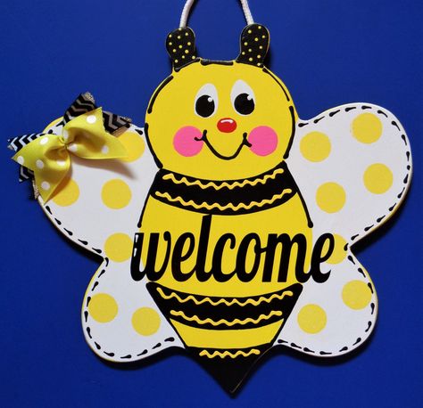 Excited to share the latest addition to my #etsy shop: BUMBLEBEE WELCOME SIGN Pool Deck Patio Porch Door Wall Art Summer Bee Garden Plaque Wood Crafts Mesh Wreath Embellishment Wood Wooden https://etsy.me/3miymCr #housewarming #wreath #homeandliving #wood #wooden #home Country Wood Crafts, Watermelon Sign, Wooden Front Door, Mason Jar Sign, Porch Door, Art Door, Pool Backyard, Pink Watermelon, Garden Plaques