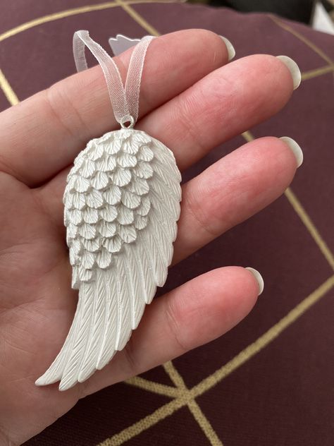 Clay Angel Wings How To Make, Air Dry Clay Angel Wings, Ceramic Angel Wings, Polymer Clay Angel Wings, Angels Guardian, Clay Wings, Polymer Clay Angel, Angelic Reiki, Sacred Space Altar