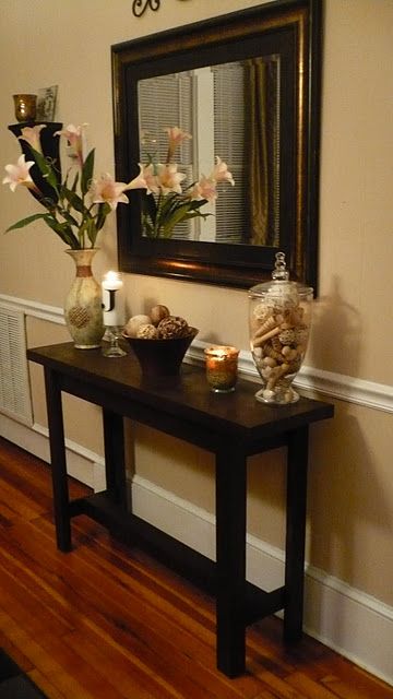 I might just end up doing this since I cant seem to find a console table I LOVE. diy console table Apartment Entrance, Vstupná Hala, Diy Console, Entrance Decoration, Diy Console Table, Hal Decor, Entry Ways, Foyer Decor, Entry Tables