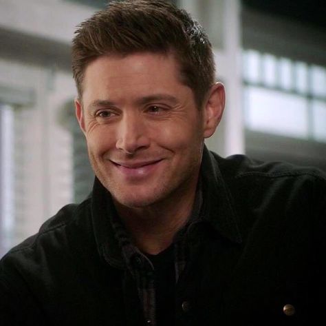 Dean Winchester Happy, Dean Winchester Supernatural, Mary Winchester, Jesen Ackles, Jensen And Misha, John Winchester, Supernatural Jensen, Supernatural Dean Winchester, Winchester Supernatural