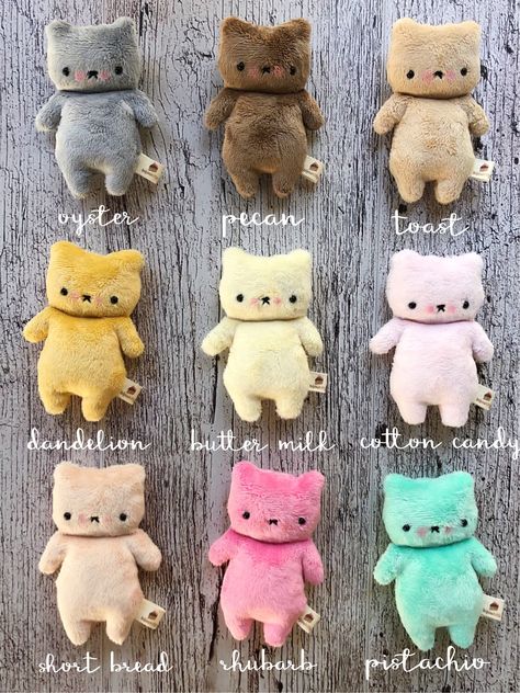 Bijoukitty Plush Pattern, Sewing Projects Plushies, Kawaii Sewing Projects, Handsewn Plushies, Plushie Patterns Free Templates, Simple Plushie Patterns, Cute Plush Pattern, Plush Sewing Patterns, Plush Doll Pattern