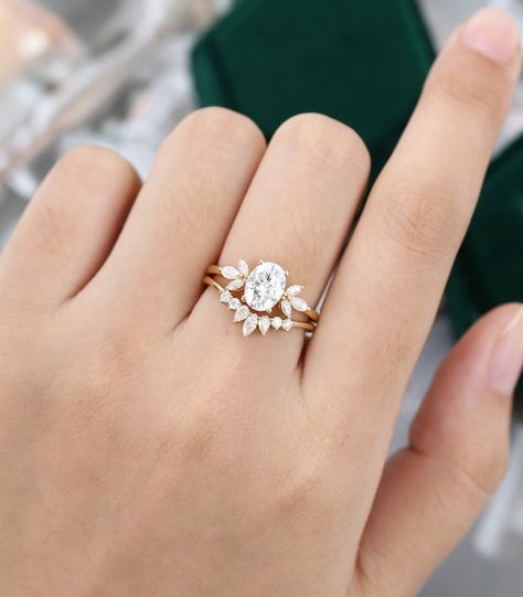 Oval Moissanite Ring Set, Engagment Ring Set, Gold Oval Engagement Ring Set, Wedding Ring And Engagement Ring Set, Wedding Ring And Engagement Ring, Unique Diamond Wedding Bands, Pretty Engagement Rings, Dream Wedding Ring, Oval Moissanite Engagement Ring