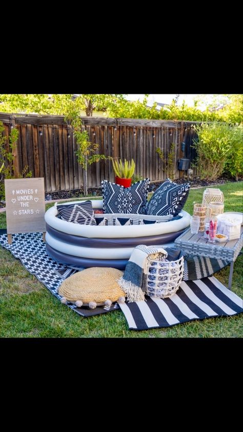 Blow Up Pool Ideas Backyards Decor, Kids Pool Area Backyard Ideas, Outdoor Inflatable Pool Ideas, Inflatable Pool Ideas Backyard Party, Mini Dip Pool Oasis, Backyard Happy Hour Ideas, Adult Kiddie Pool Setup, Backyard Blow Up Pool Ideas, Quick Set Pool Ideas