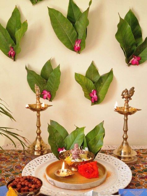 Diy Onam Decor, Decoration Ideas Pooja, Simple Pooja Decor, Pooja Wall Decoration, Shivratri Decoration Ideas At Home, Vishu Decoration Ideas, Mahashivratri Decoration Ideas, Pooja Flower Decoration Ideas, Diwali Diy Home Decor