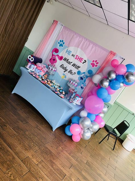 Blues Clues Gender Reveal | CatchMyParty.com Blue Clues Gender Reveal Ideas, Blue Clues Gender Reveal, Blues Clues Baby Shower Ideas, Blues Clues Gender Reveal Ideas, Cool Gender Reveal Ideas, Gender Reveal Ideas For Party Decoration, Gender Reveal Ideas For Party Theme, Cute Gender Reveal Ideas, Gender Reveal Theme Ideas