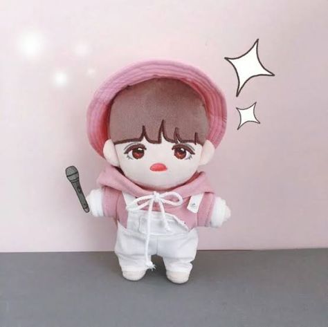 Seventeen Scoups, Diy Doll, Plush Dolls, Crochet Designs, Seventeen, Doll Clothes, Hello Kitty, Kitty, Fan Art