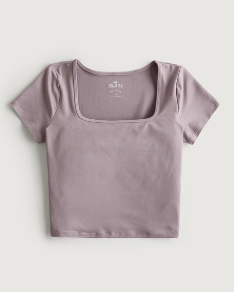 Discover great products at the best prices at Dealmoon. Hollister Seamless Fabric Square-Neck Baby Tee. Price:$12.75 at Hollister Outfit Builder, Sitewide Sale, Cute Preppy Outfits, Trendy Clothes, Cute Everyday Outfits, Really Cute Outfits, Hollister Tops, Back To School Outfits, Fit Inspo